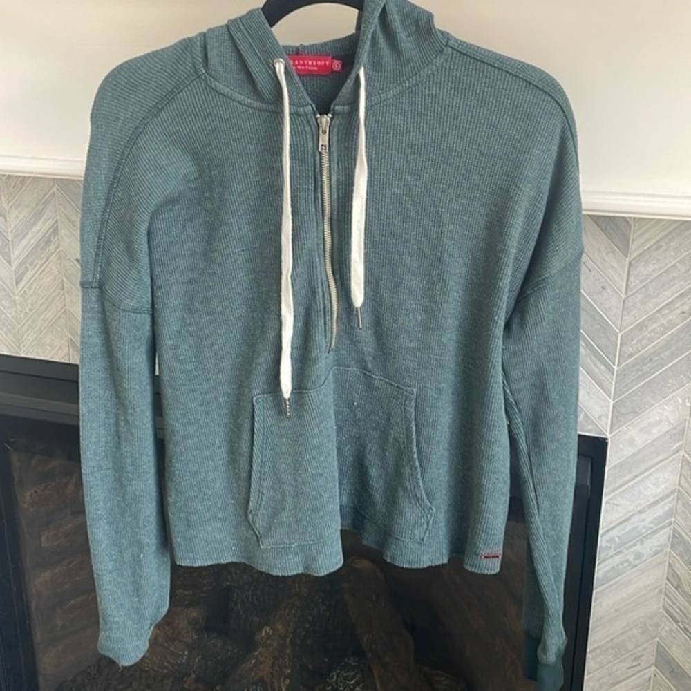 Philanthropy • Green Thermal Hoodie Top Small